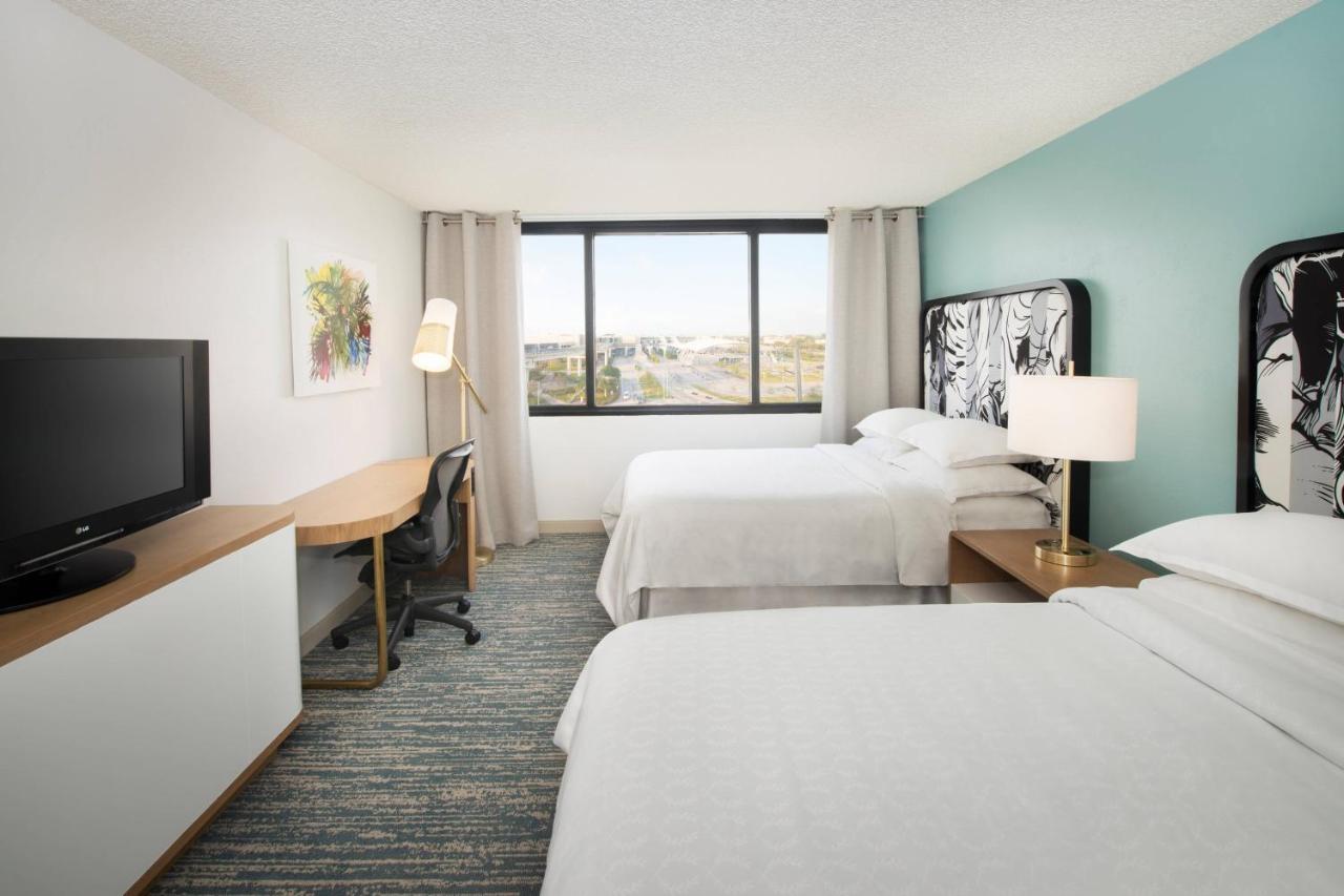 Sheraton Miami Airport Hotel And Executive Meeting Center Екстериор снимка