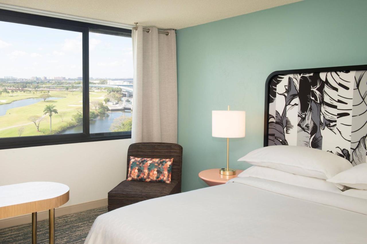 Sheraton Miami Airport Hotel And Executive Meeting Center Екстериор снимка
