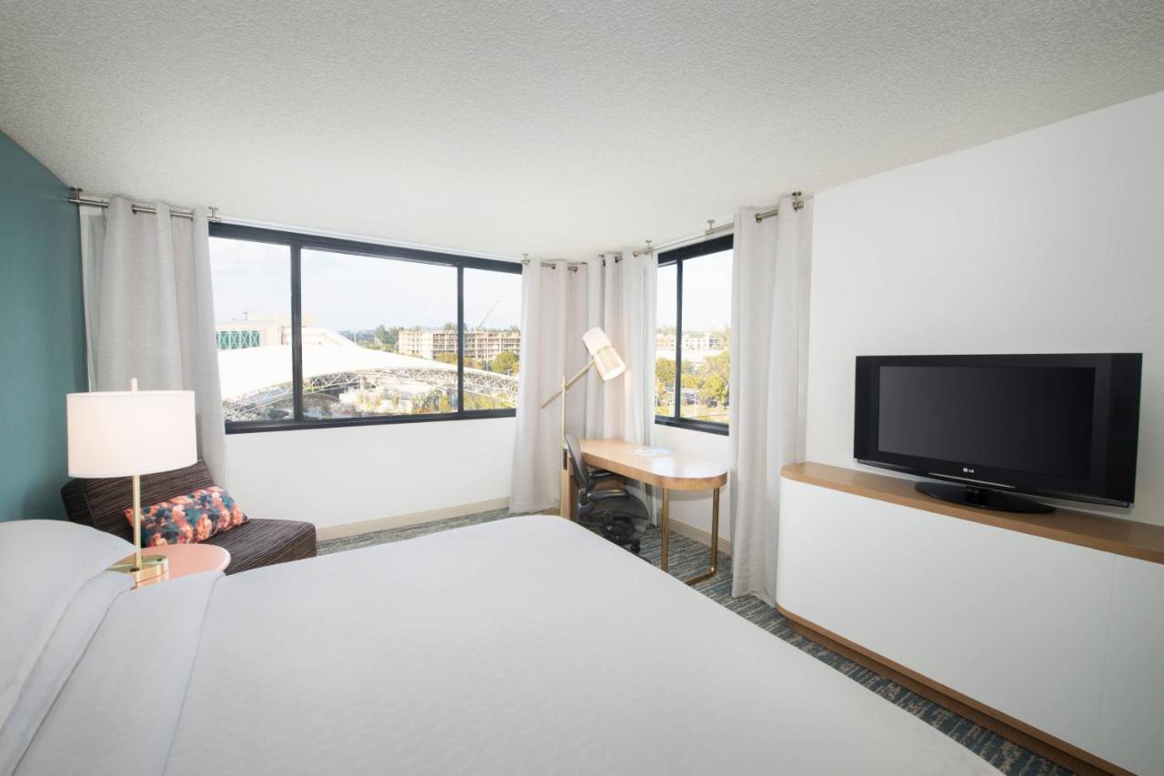 Sheraton Miami Airport Hotel And Executive Meeting Center Екстериор снимка