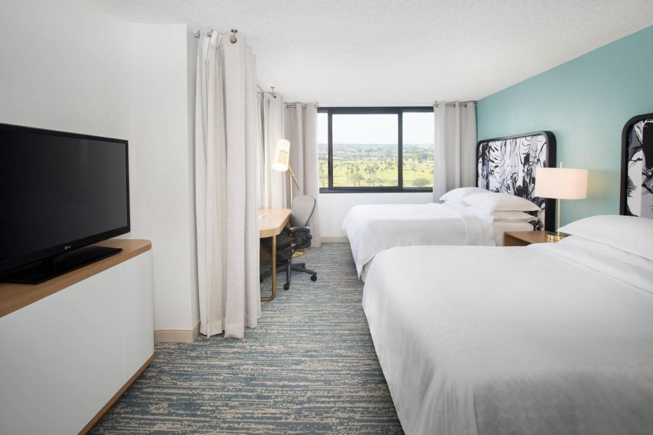 Sheraton Miami Airport Hotel And Executive Meeting Center Екстериор снимка